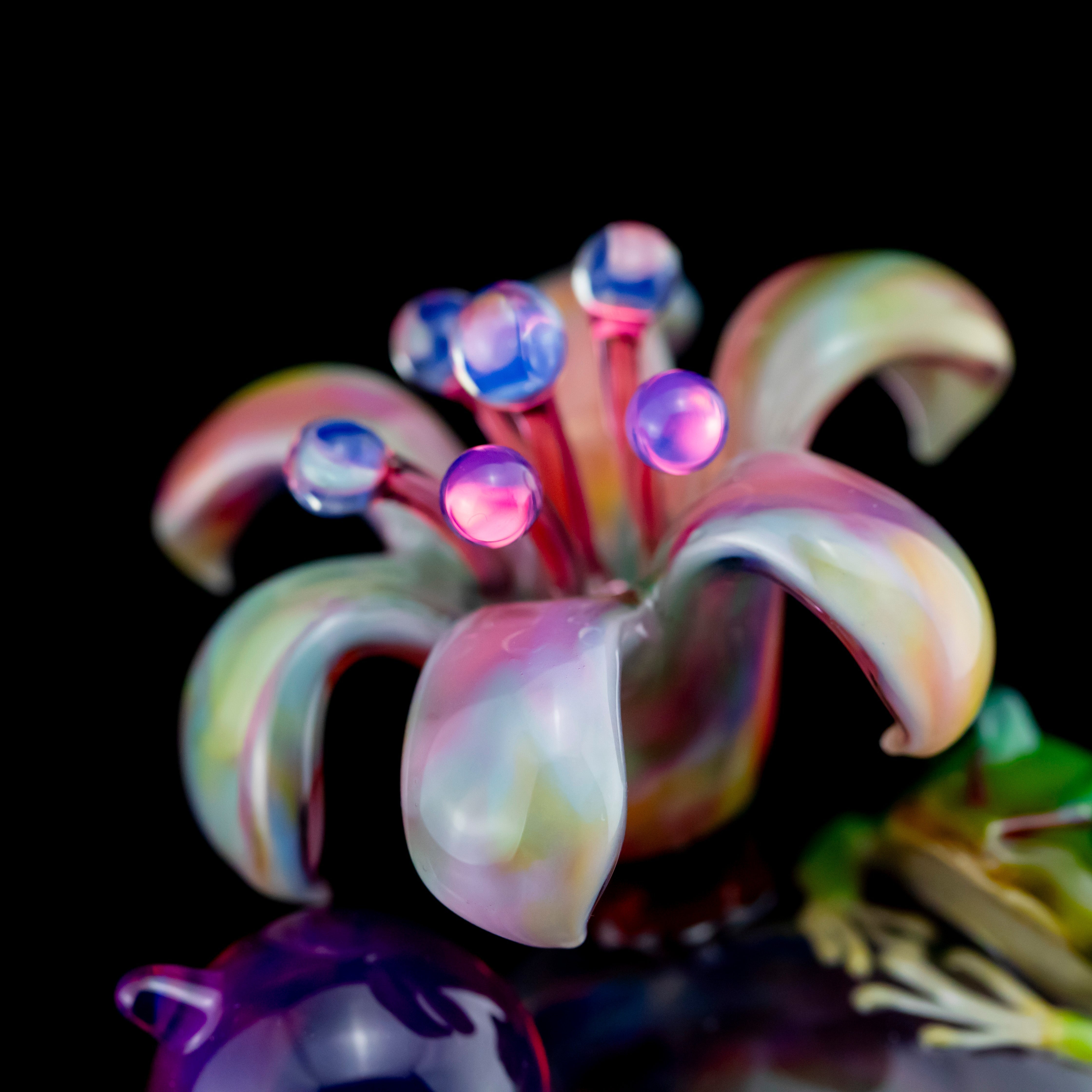 Aquarius - Chappy, Frog & Flower Paperweight