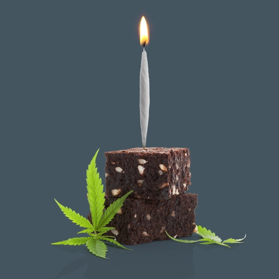Lit - Joint Birthday Candles