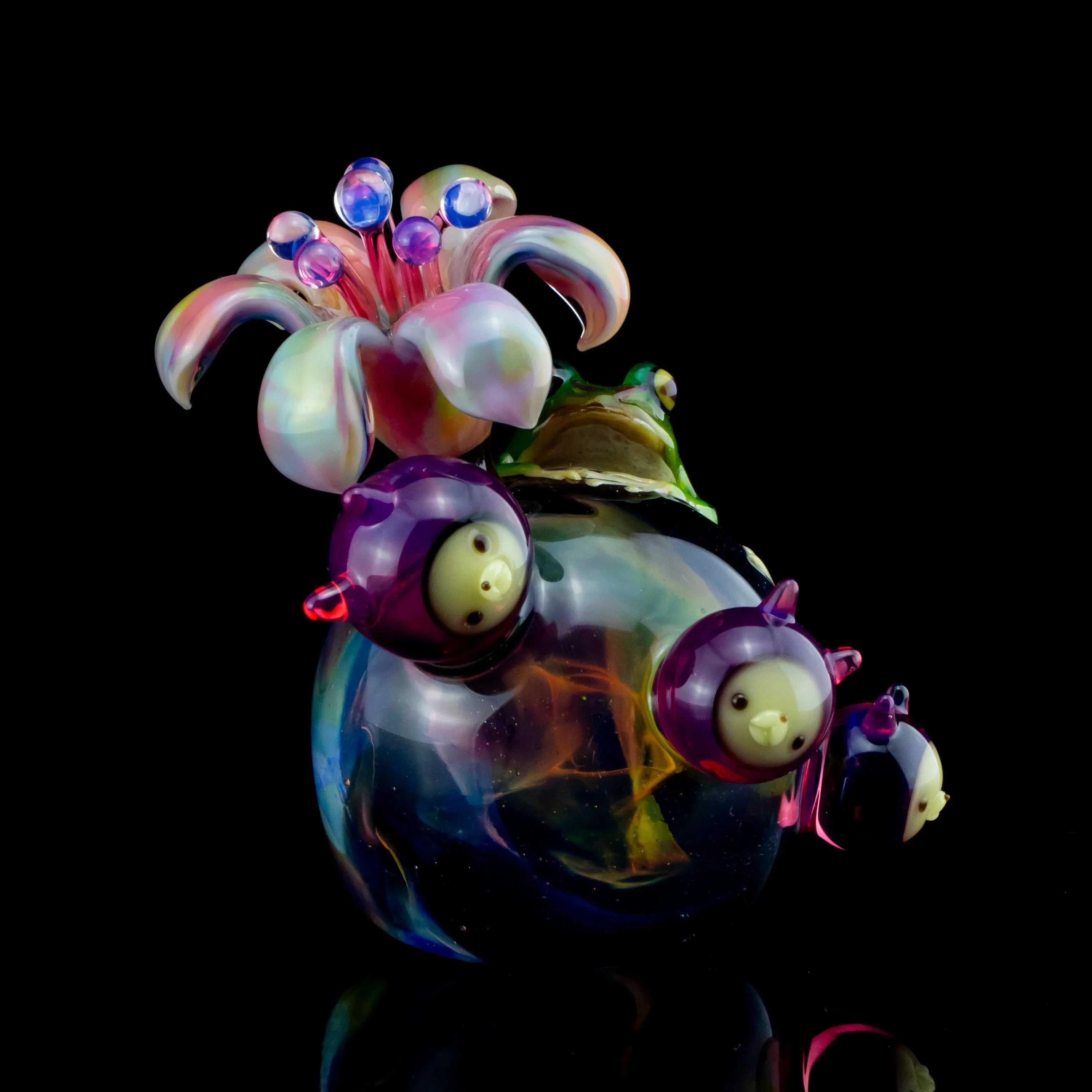 Aquarius - Chappy, Frog & Flower Paperweight