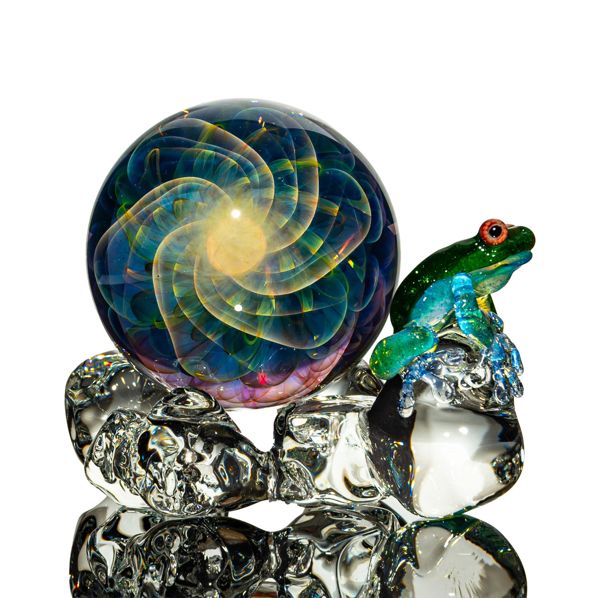 Kengtaro - Beyond The Sky 43mm Marble & Stand