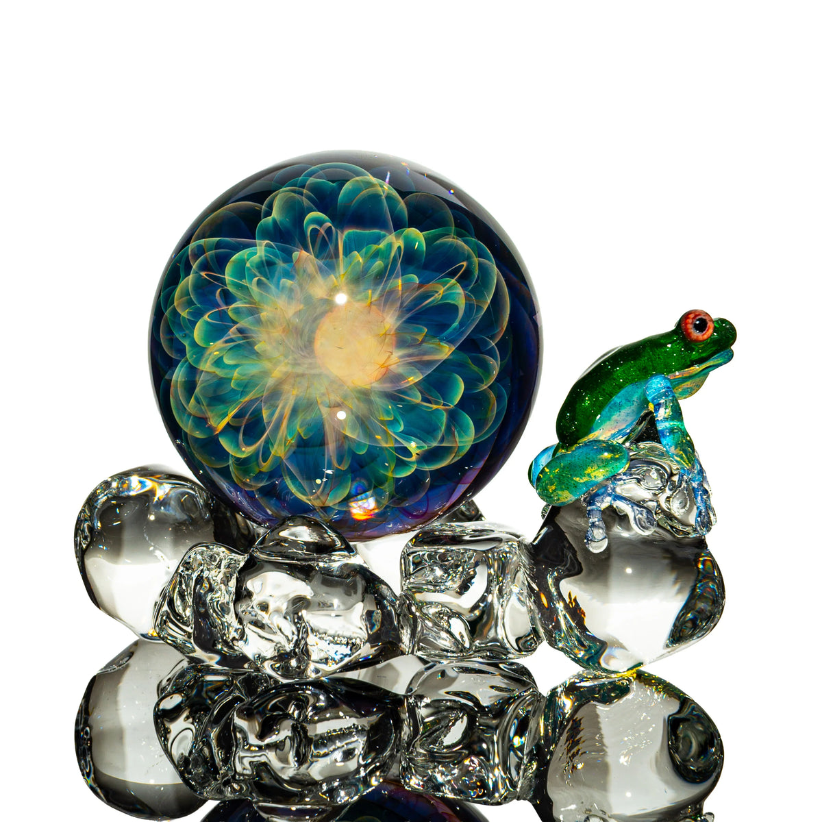 Kengtaro - Beyond The Sky 43mm Marble & Stand