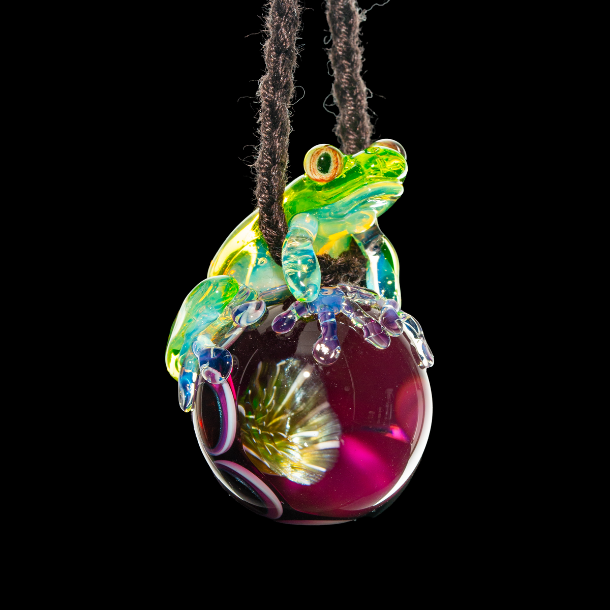 Kengtaro x Eusheen - Pendant