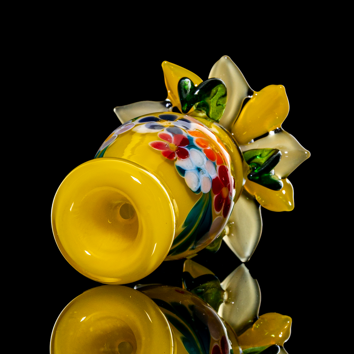 Lace Face x Sartia - Yellow Flower Pot Chillum