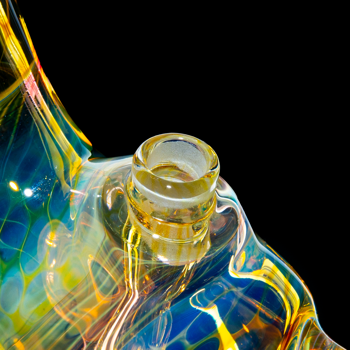 Ease Glass x Matt Robertson - Fume Giraffe