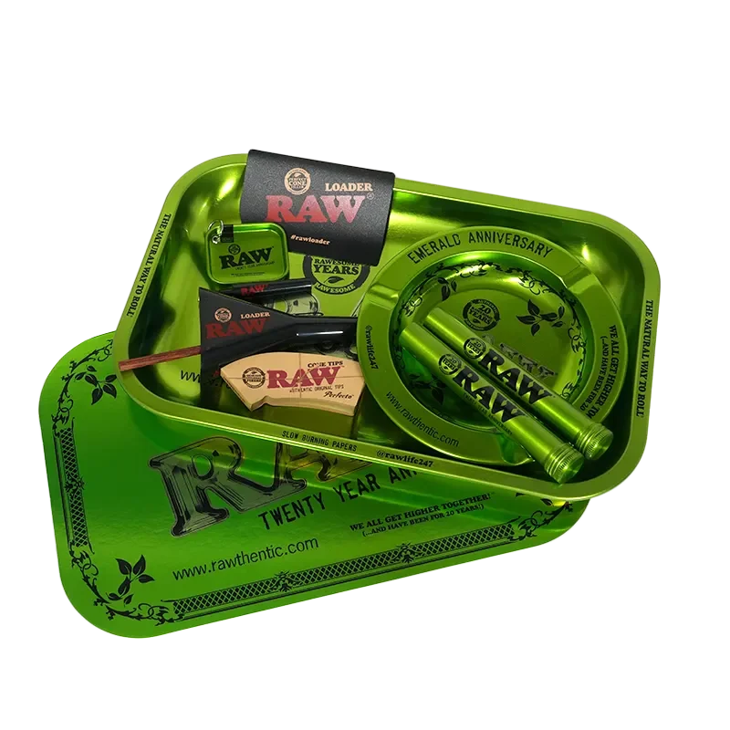 Raw - 20th Anniversary Gift Set