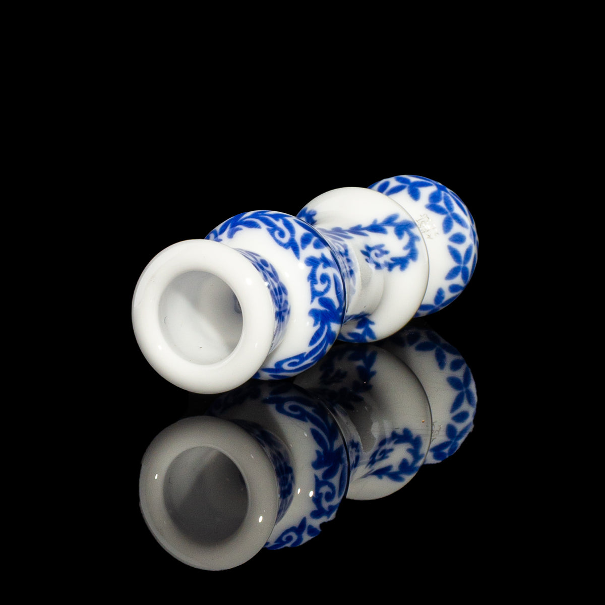 Kurt B - Chinoiserie Onie 2