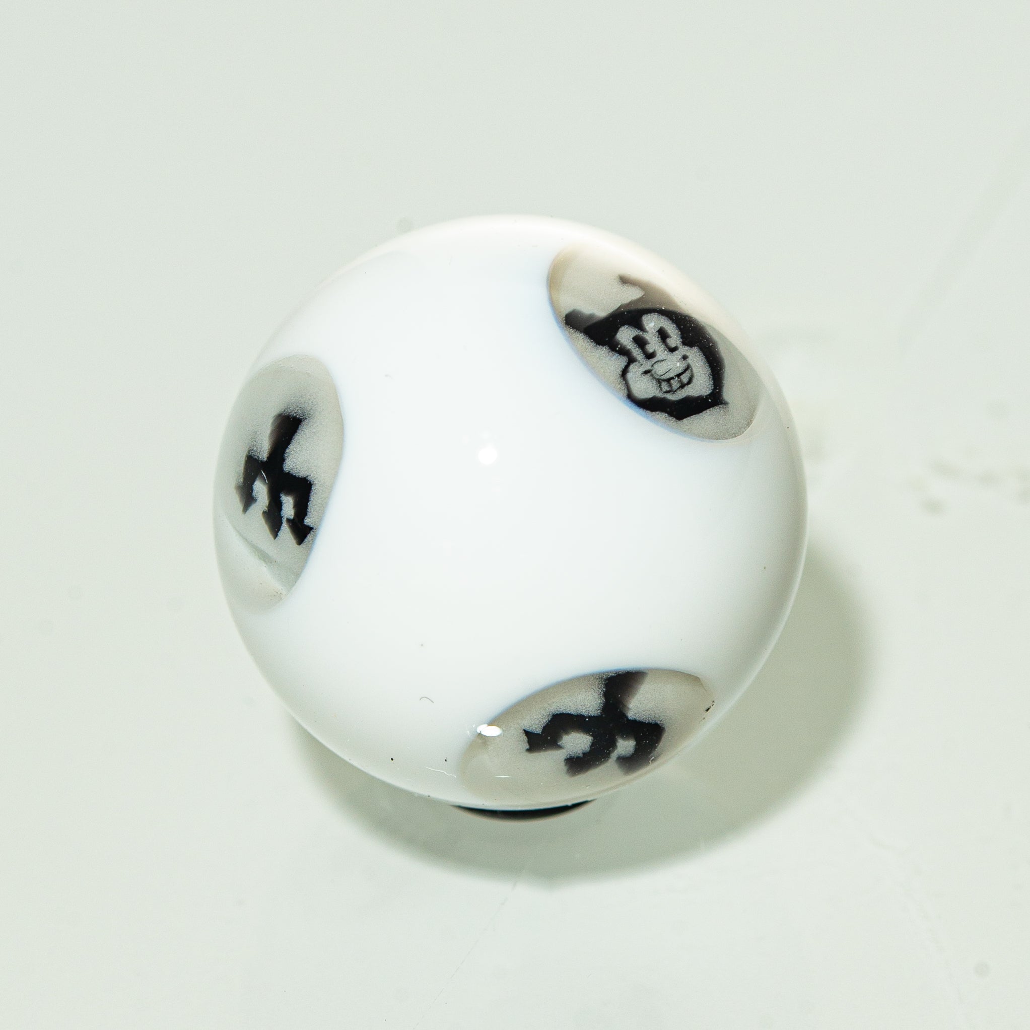 Henry Hollingsworth - Black & White Milli 17MM Marble