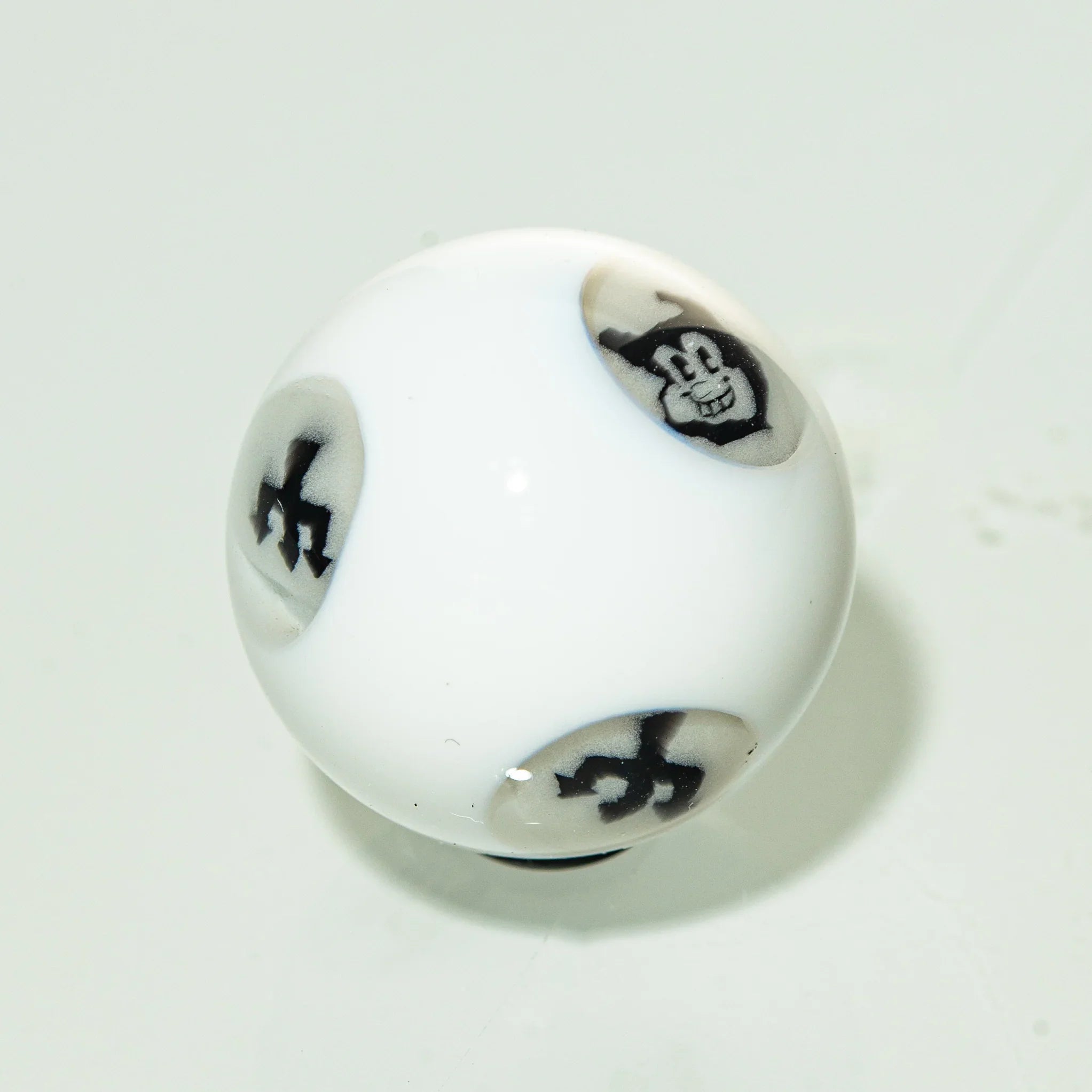 Henry Hollingsworth - Black & White Milli 17MM Marble