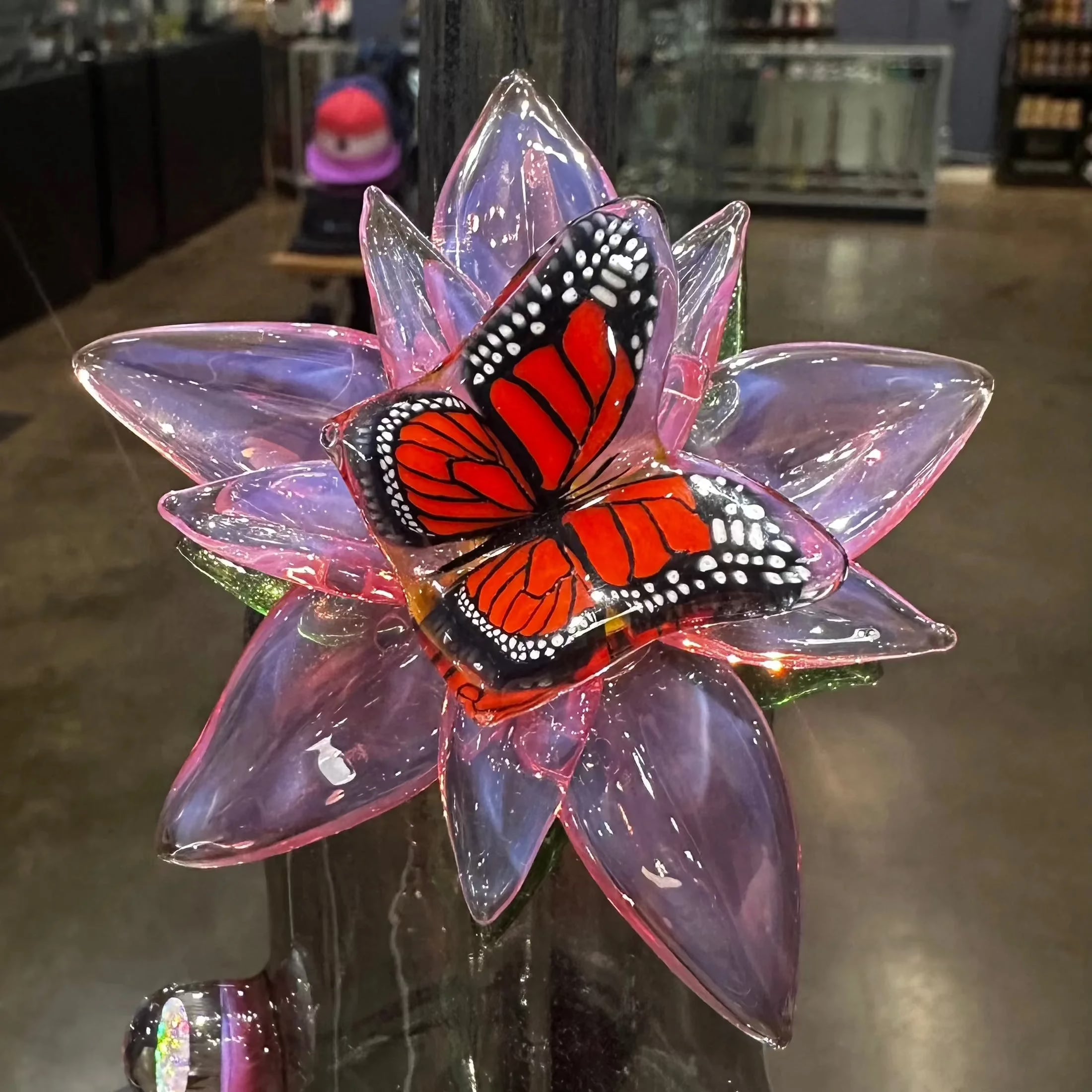 Matty White x Habitat Glass - Flower Rig