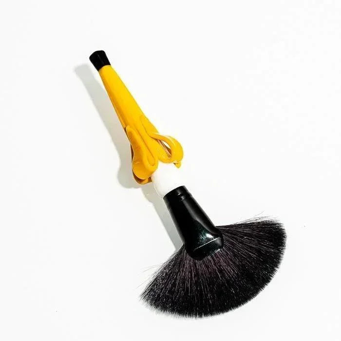 Yellow-handled cleaning brush with black bristles for glass pipes and vaporizers