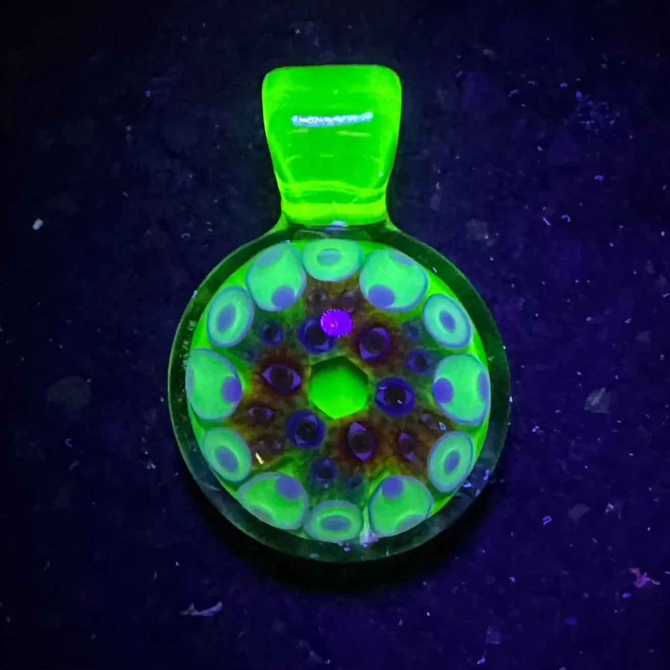 Banjo x Lil Bear - 02' Series: Citron & White Dotstack Vision Pendant