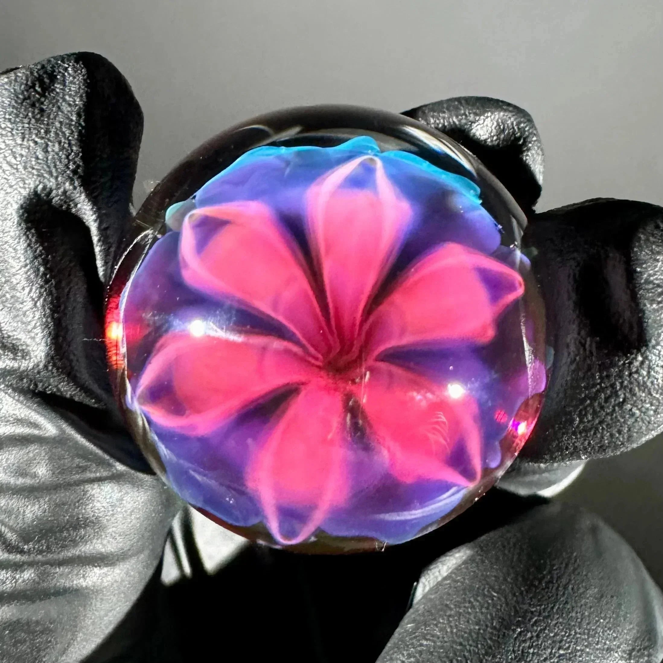 Florin Glass - Blue & Yellow Flower 32MM Marble