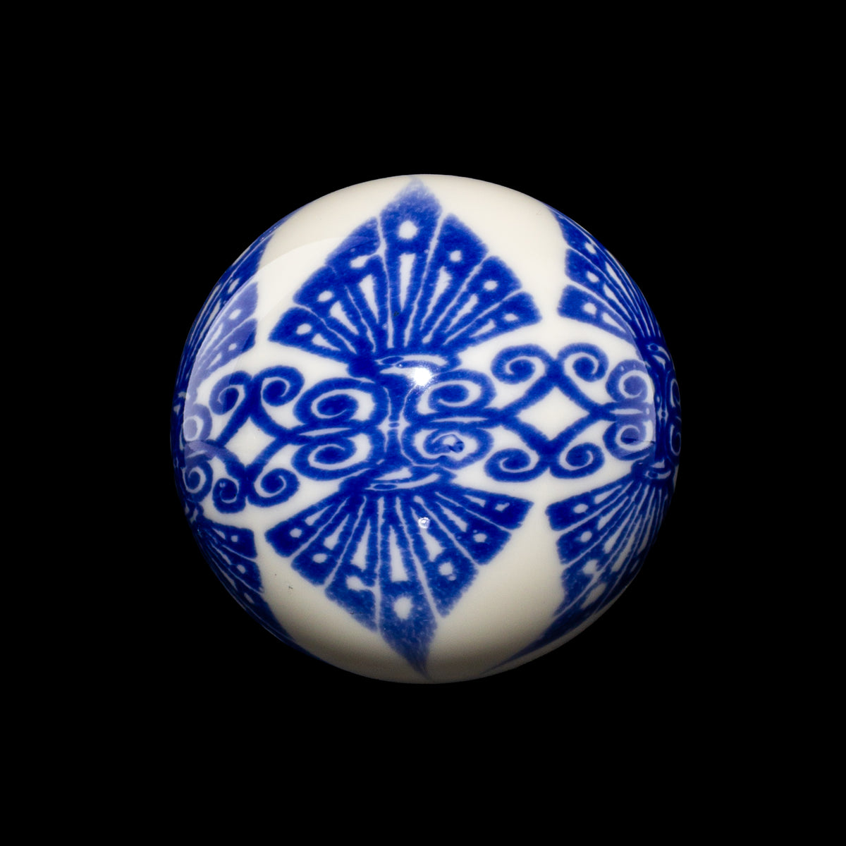 Kurt B - Chinoiserie 2" Marble 1