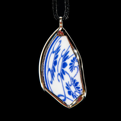 Kurt B - Chinoiserie Shard Pendant 8