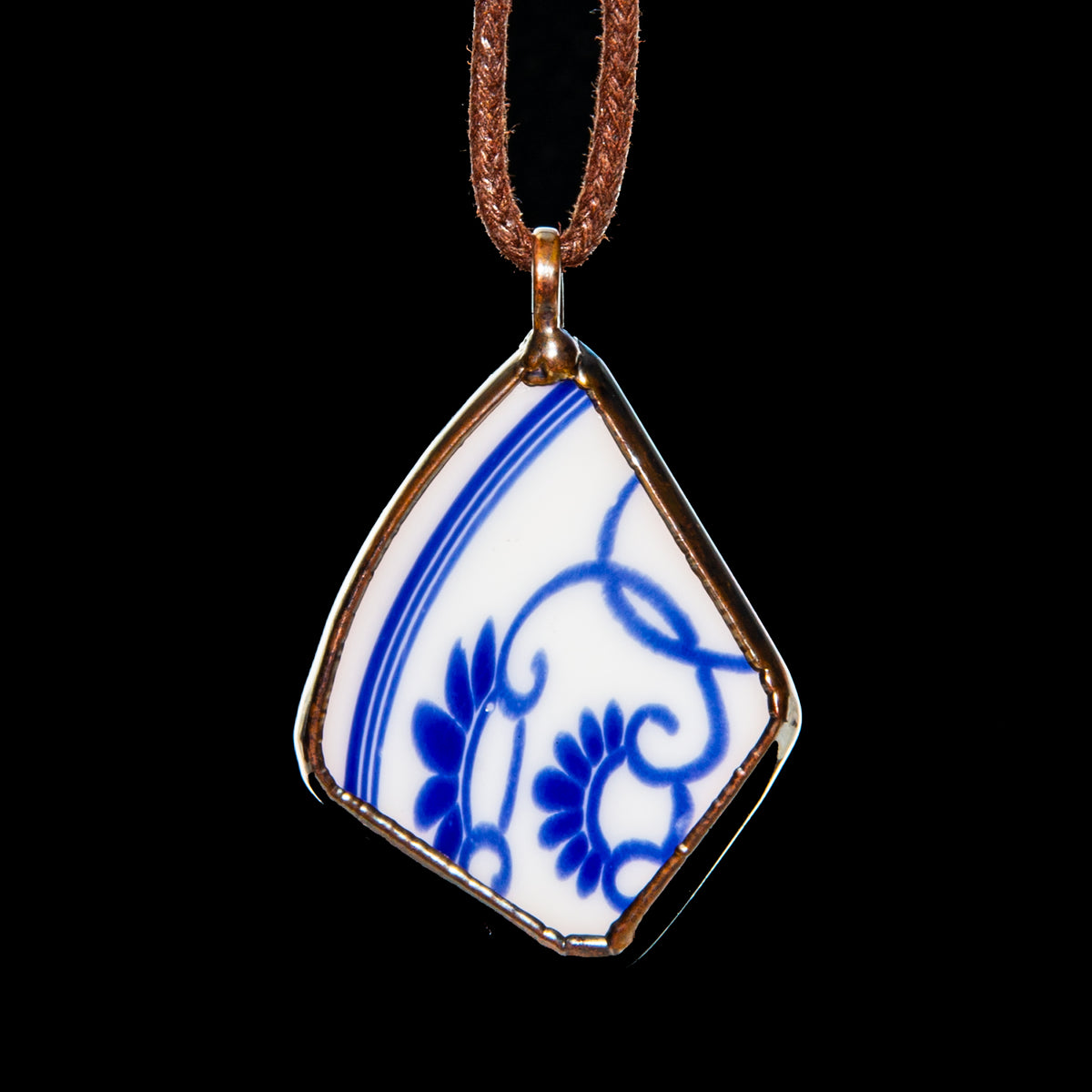 Kurt B - Chinoiserie Shard Pendant 10