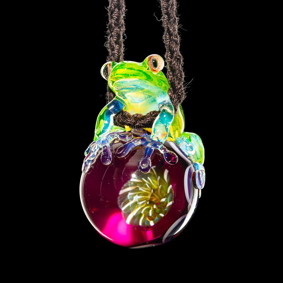 Kengtaro x Eusheen - Pendant
