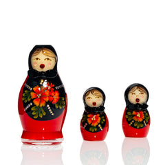 Vasos para beber: Sarita - Juego de muñecas Matryoshka