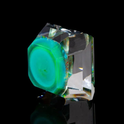 EPG - Faceted Milli Pocket Vibe