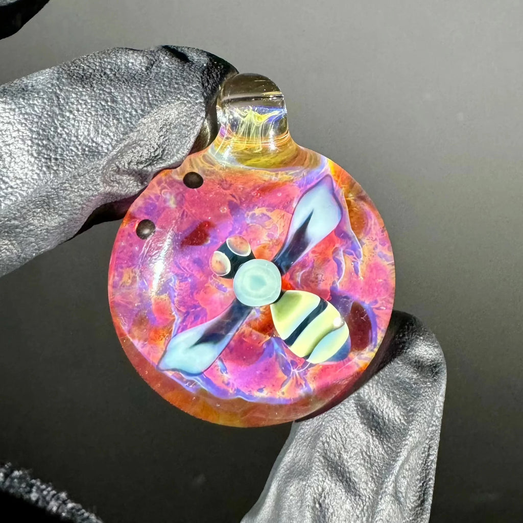 Florin Glass - Bee Pendant