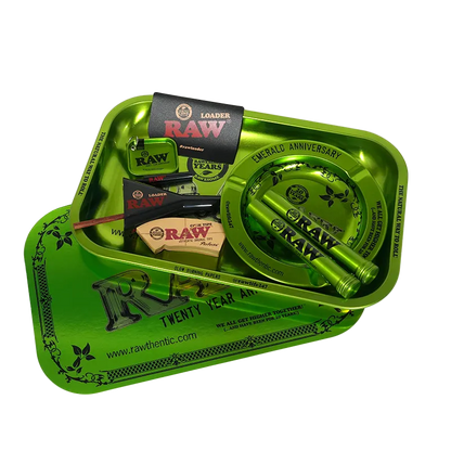 Raw - 20th Anniversary Gift Set