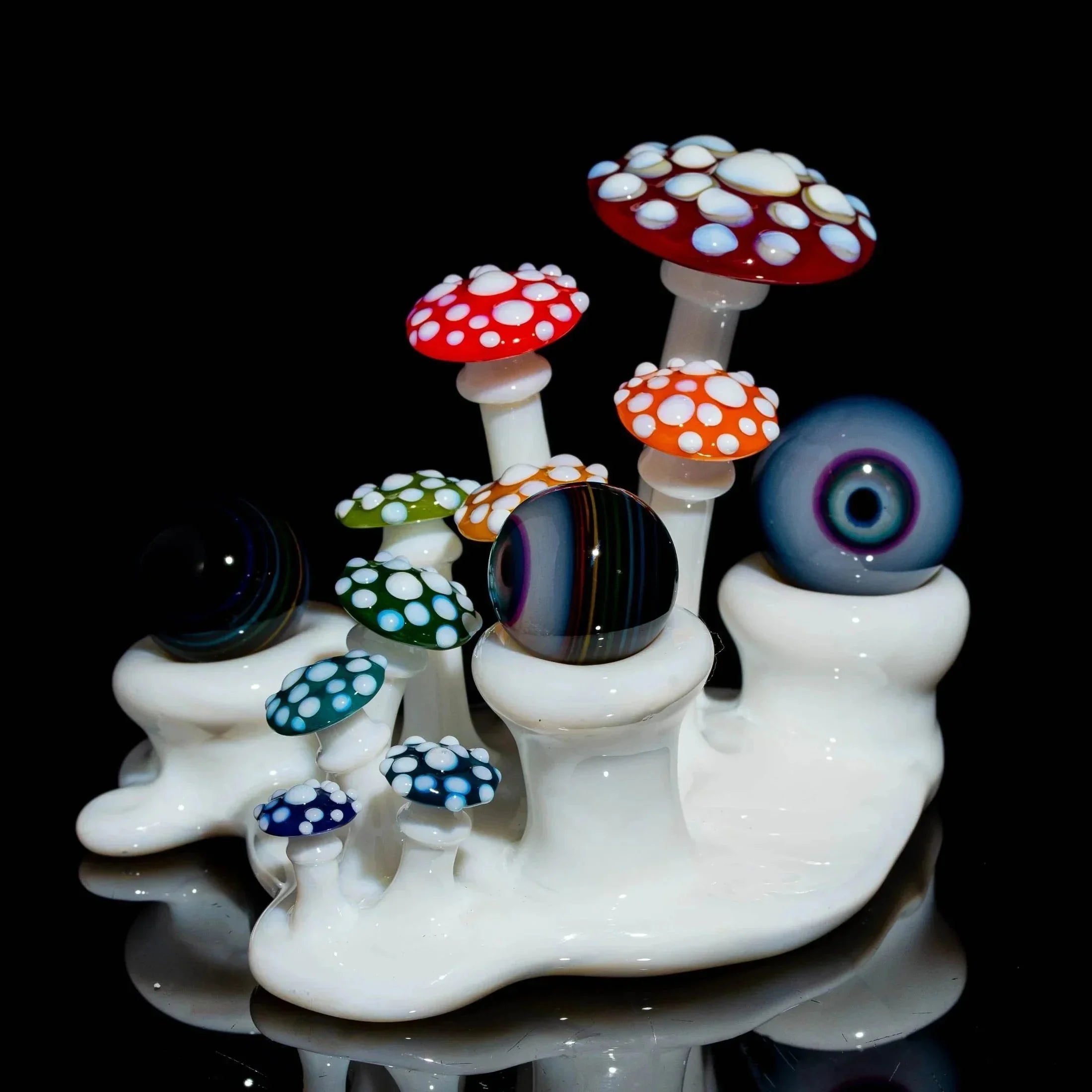 Snic Barnes - Mushroom Marble Stand