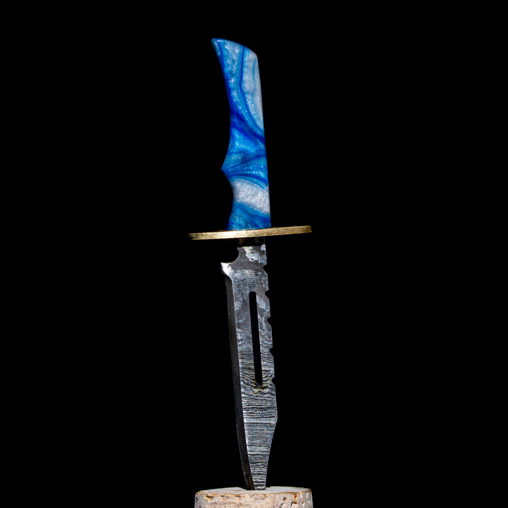 Bladesmith Knife Dabber - Blue & White Damascus Bowie
