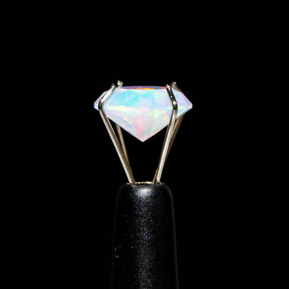 Ruby Pearl Co - Ópalo con talla de diamante de 8 mm