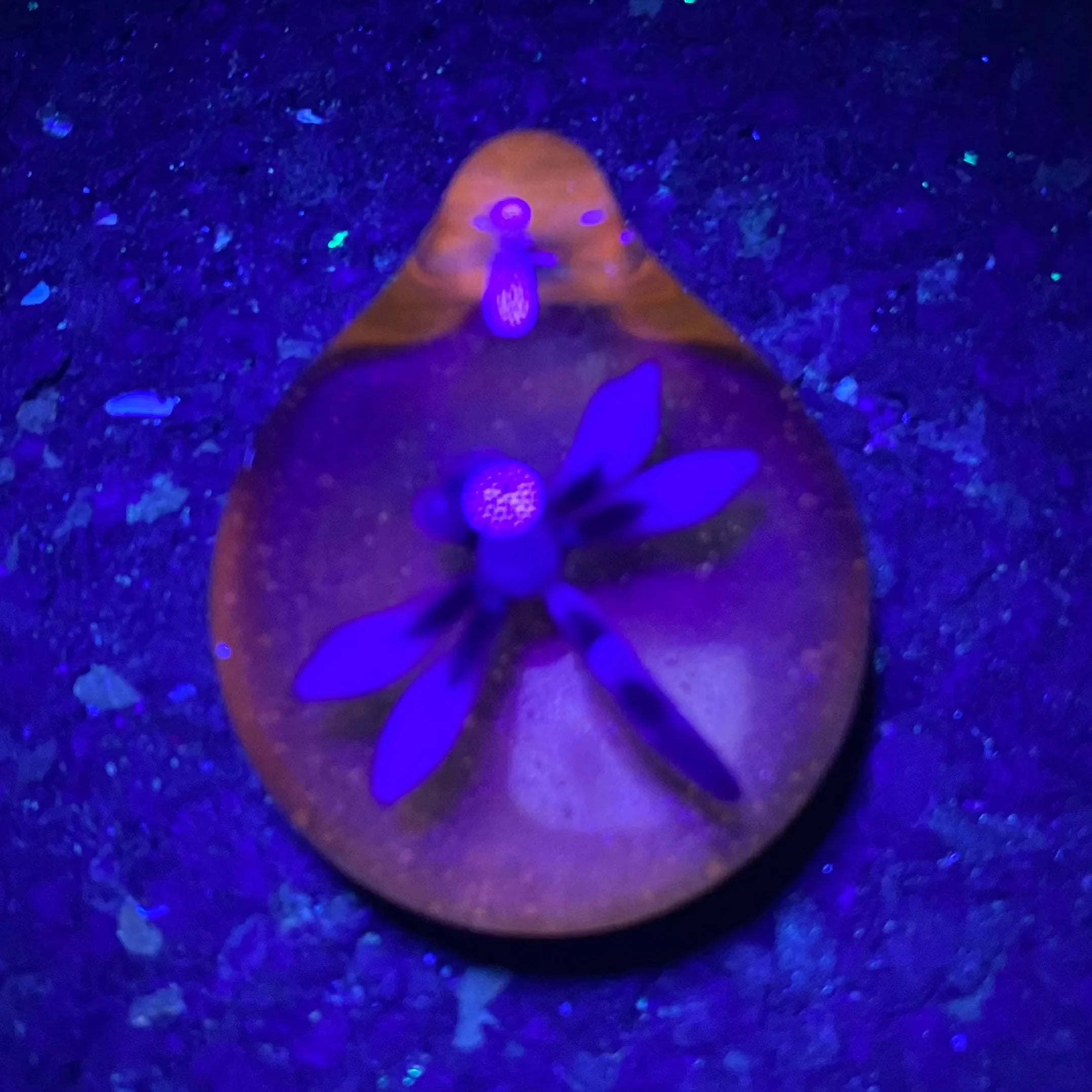 Florin Glass - Lemondrop Dragonfly Pendant