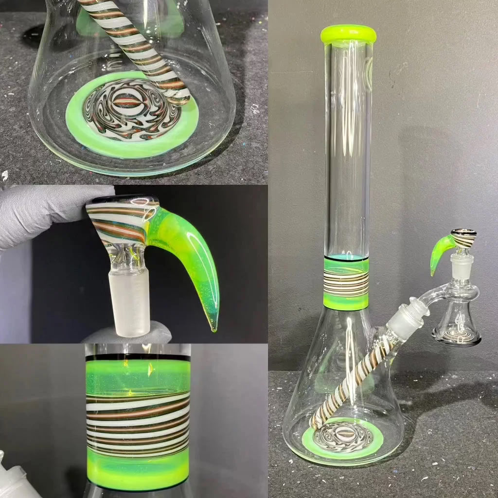 OJ Flame - Green Slyme & Unobtainum Linework 16" Beaker w/ Ash Catcher