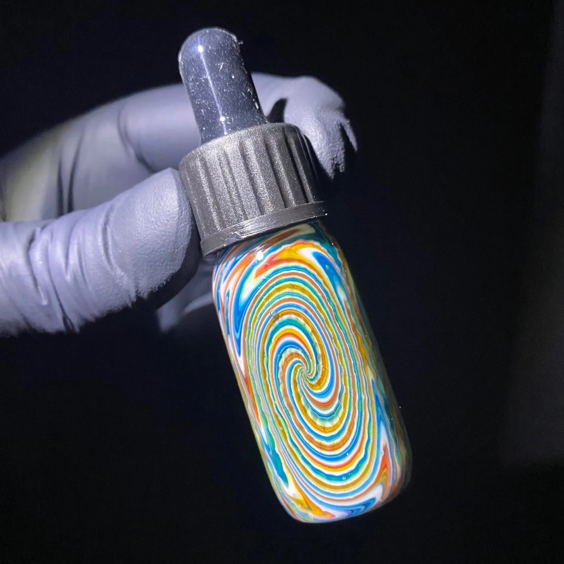 Sven Glass - Linework Dropper Bottle